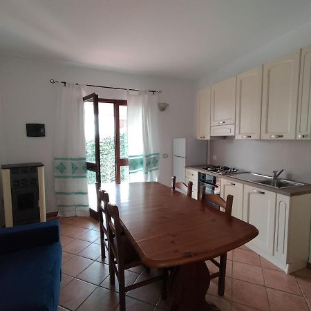 Pittulongu, Trilocale Vista Mare Villa Olbia Exteriör bild